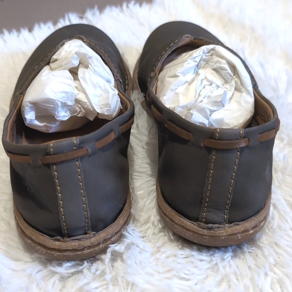 NWB Born Naya Grey Genuine Suede Leather Slip On Loafers - Picture 8 of 16